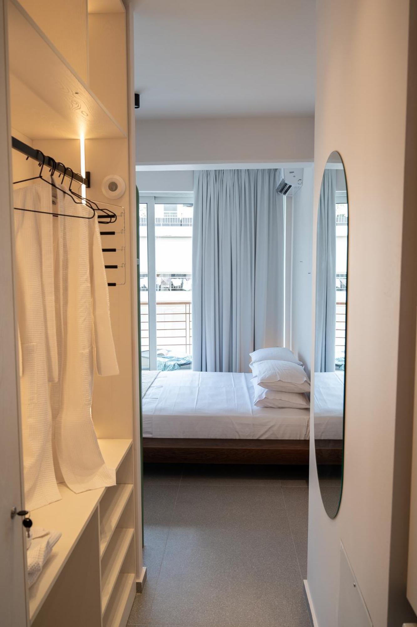 Apartament Infinity Blue Next To The Sea Kalamata Zewnętrze zdjęcie