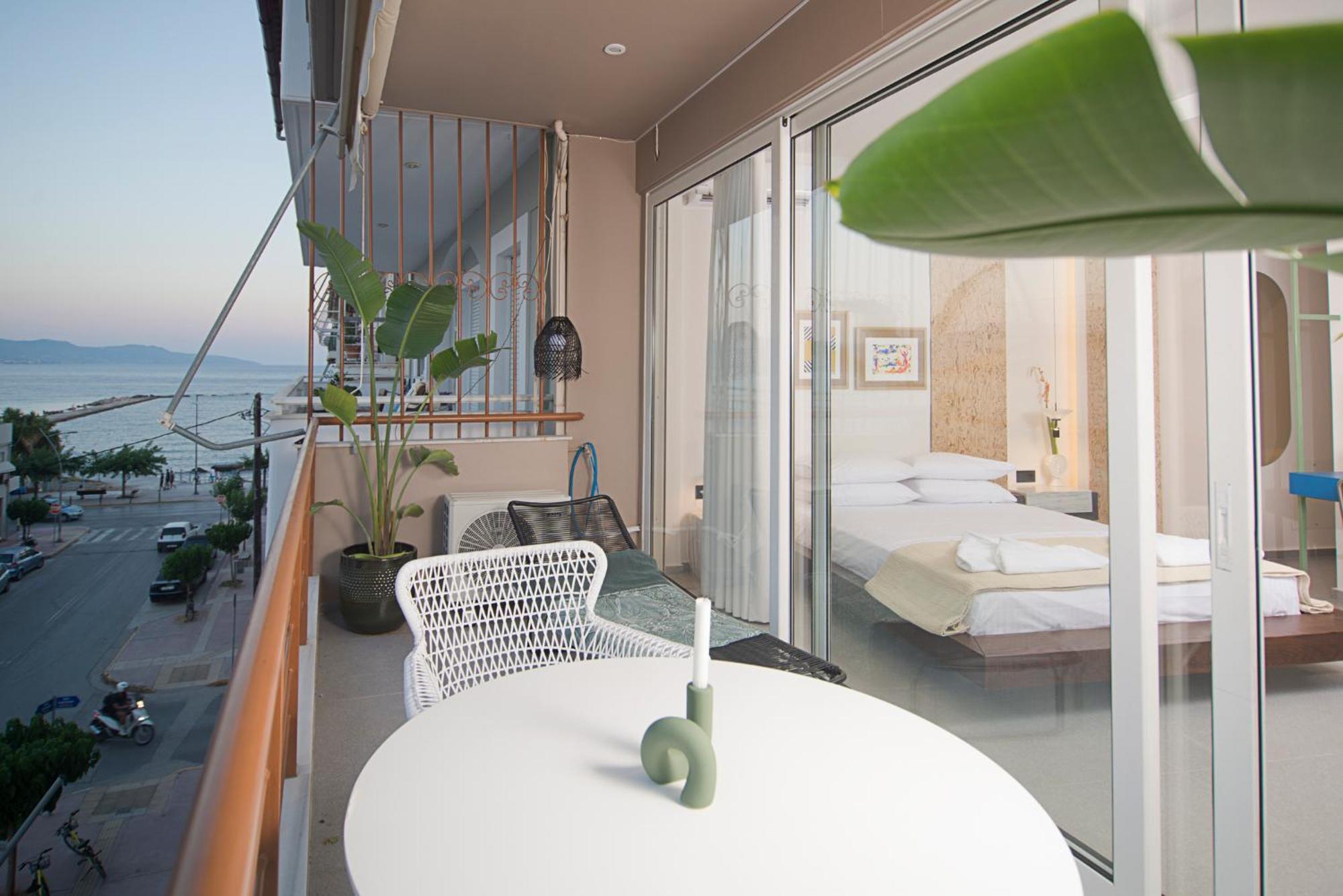 Apartament Infinity Blue Next To The Sea Kalamata Zewnętrze zdjęcie